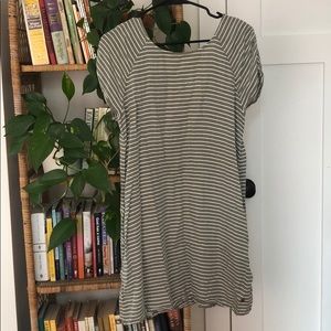 Gray and white striped Roxy dress with pockets